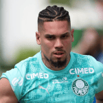 Paulinho manda recado antes de Palmeiras x Corinthians: 'Pronto'