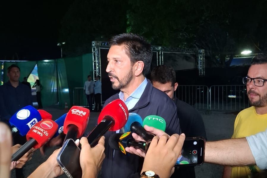Ricardo Nunes afirma que é preciso ver decisão de Zanin com 'muita estranheza'