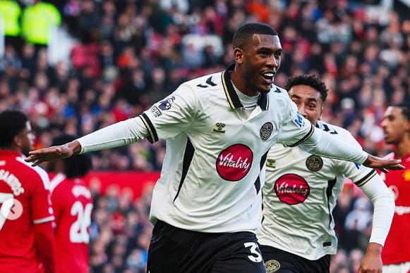 Com gols de brasileiros, Bournemouth goleia Manchester United pela Premier League