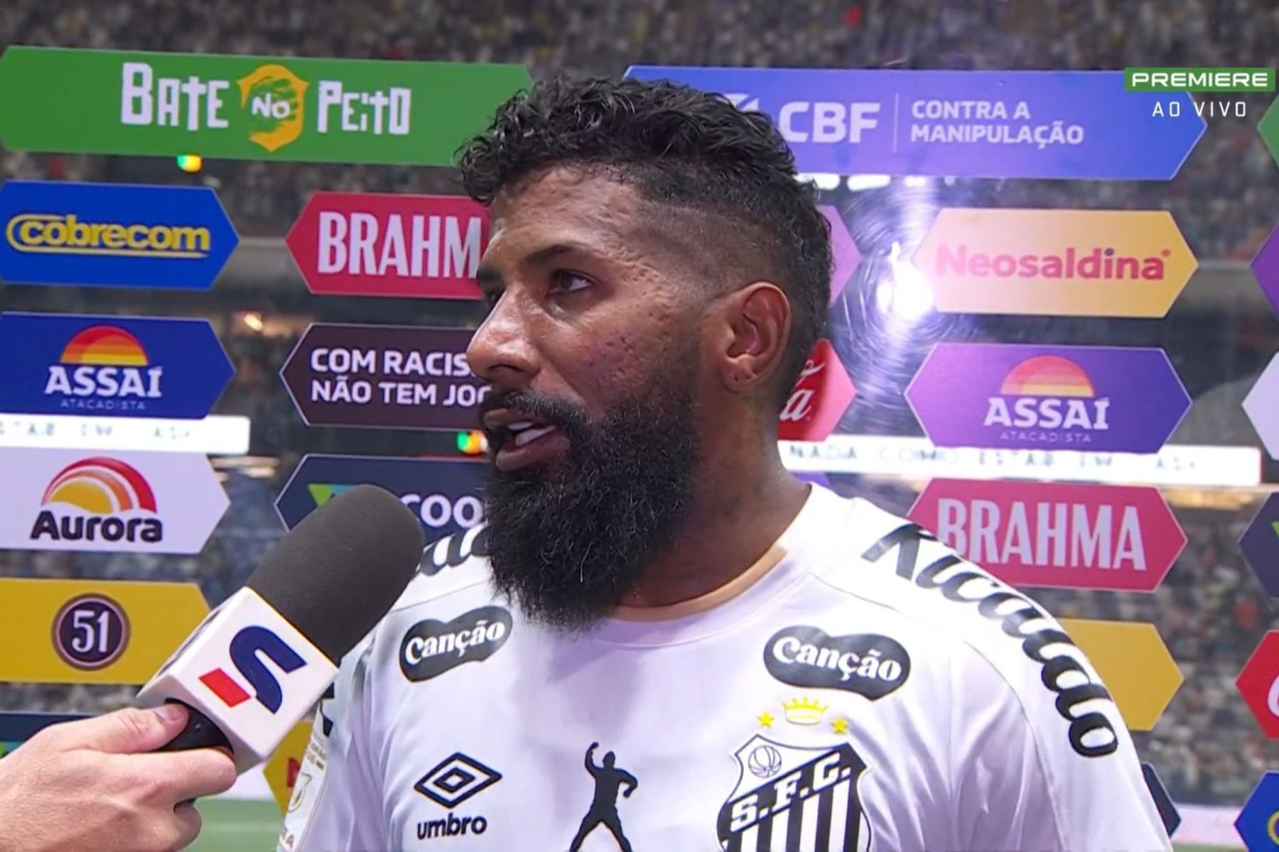 Rodinei lamenta derrota do Santos para o Atlético com gol no fim: ‘Desatenção nossa’