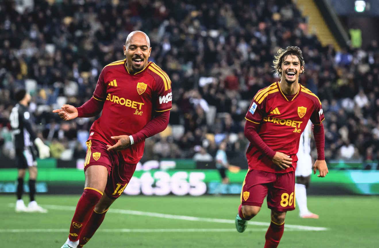 Roma goleia Udinese, mantém invencibilidade, e segue na cola dos líderes do Campeonato Italiano