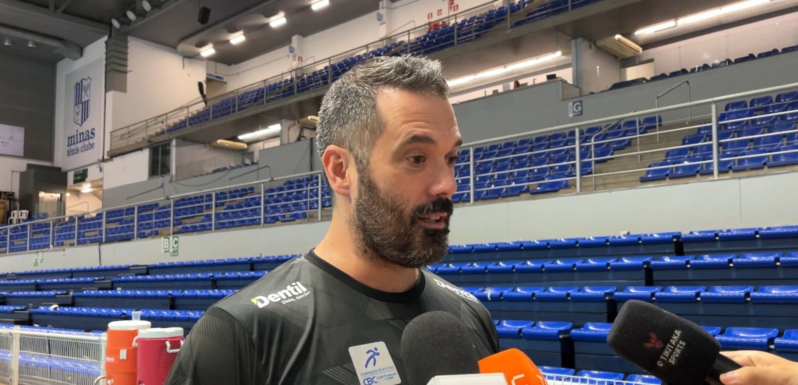 Vôlei: técnico do Dentil/Praia Clube revela trabalho com equipe na pré-temporada