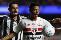 Promessa do São Paulo ganha destaque internacional em jornal espanhol