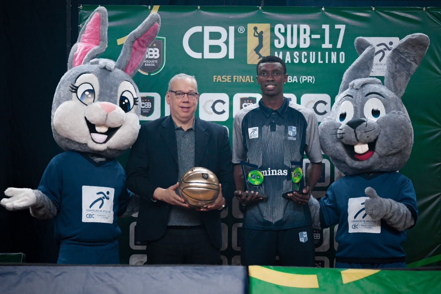 Com números impressionantes, pivô congolês do Minas é eleito MVP do Brasileiro Sub-17
