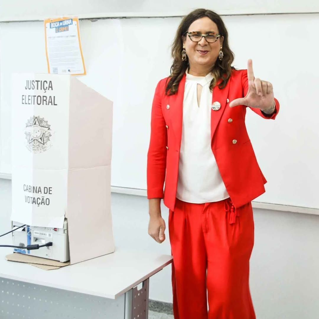 Conheça Duda Salabert, do PSOL, eleita deputada federal por Minas Gerais
