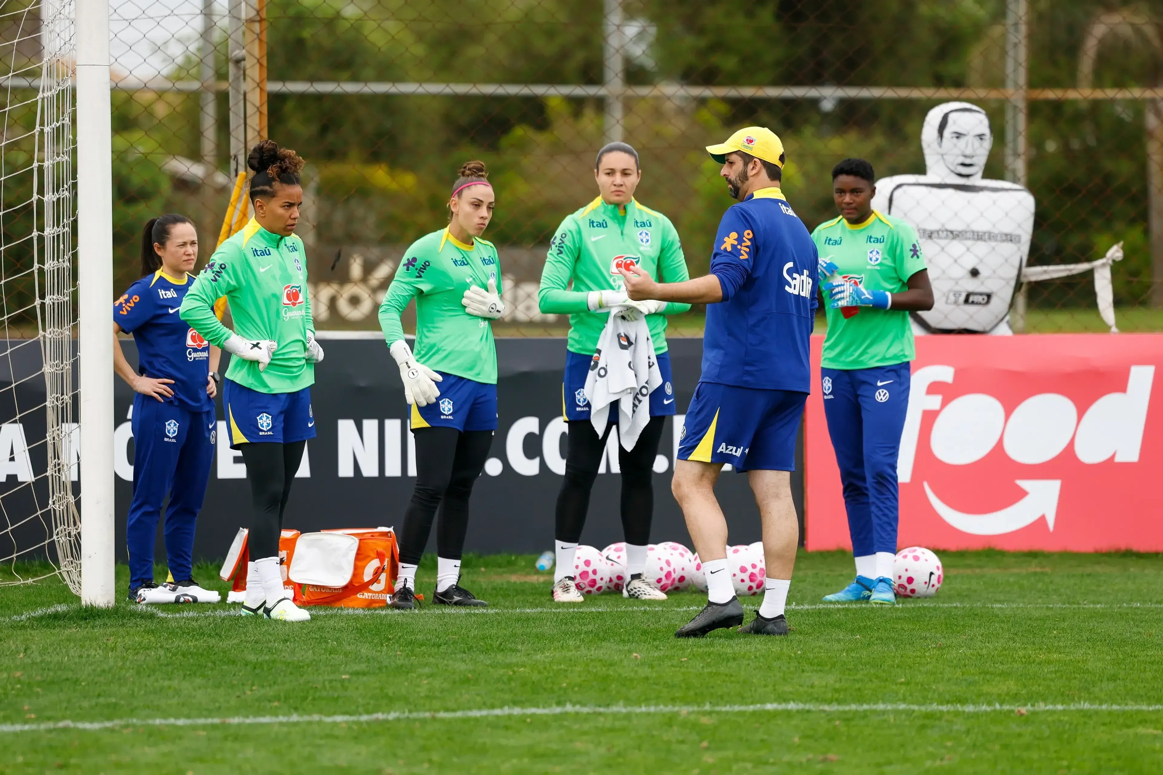 CBF lança projeto nacional para descobrir novas goleiras até a Copa de 2027