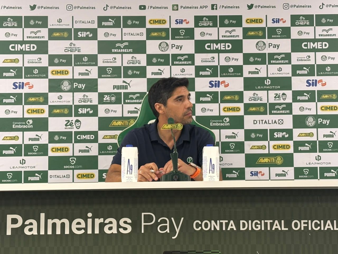 Técnico do Palmeiras, Abel se posiciona sobre imbróglio do Flamengo na Libertadores