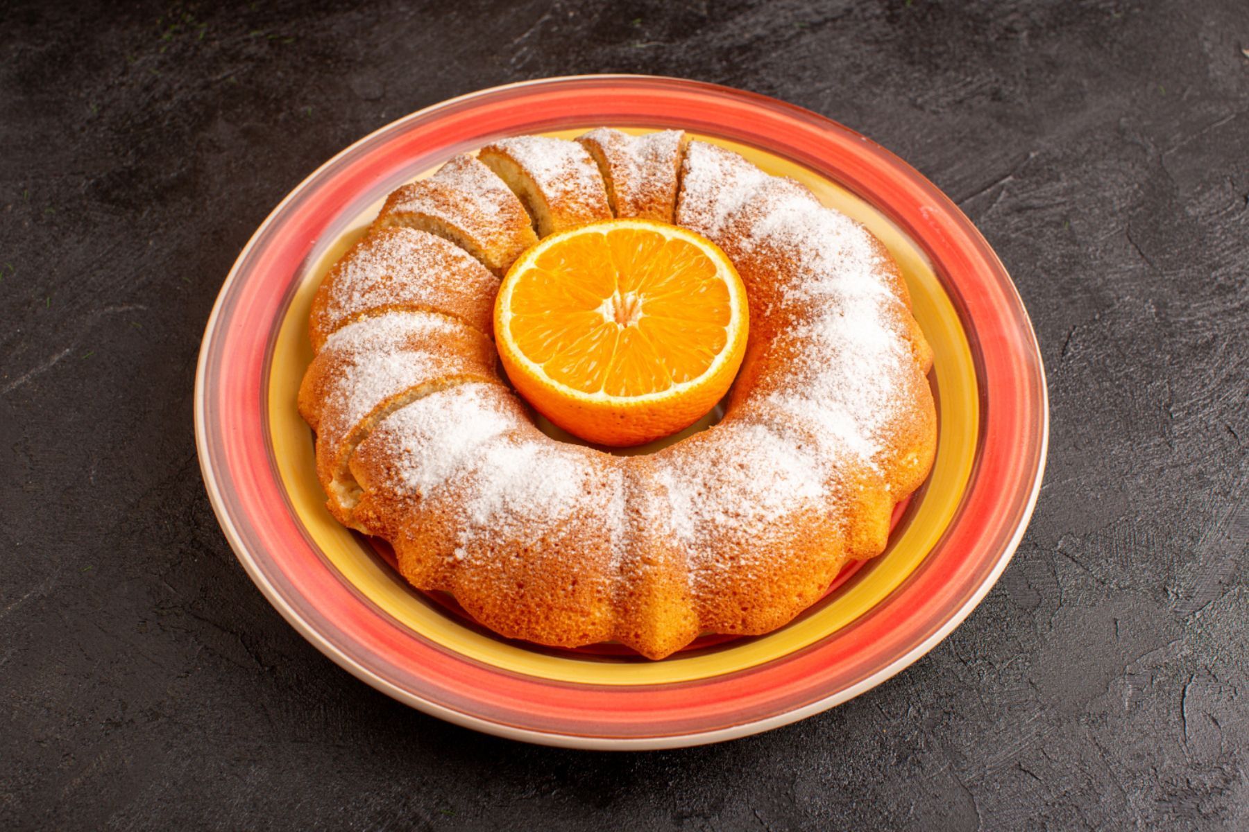 Torta de laranja molhadinha: receita tradicional que derrete na boca