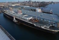 Por que os EUA querem afundar o navio de passageiros mais seguro da história? Entenda