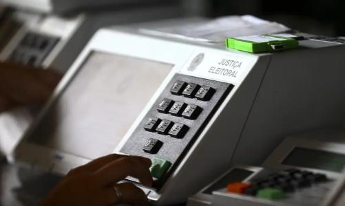 Urna eletrônica utlizada nas eleições no Brasil