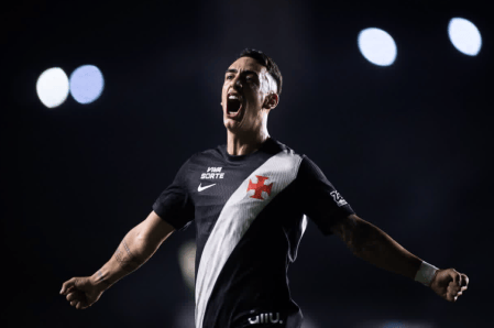 Puma Rodriguez comemora gol do Vasco contra o Corinthians