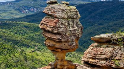 Cachoeira, pedra curiosa e requeijão moreno encerram viagem por Itacambira