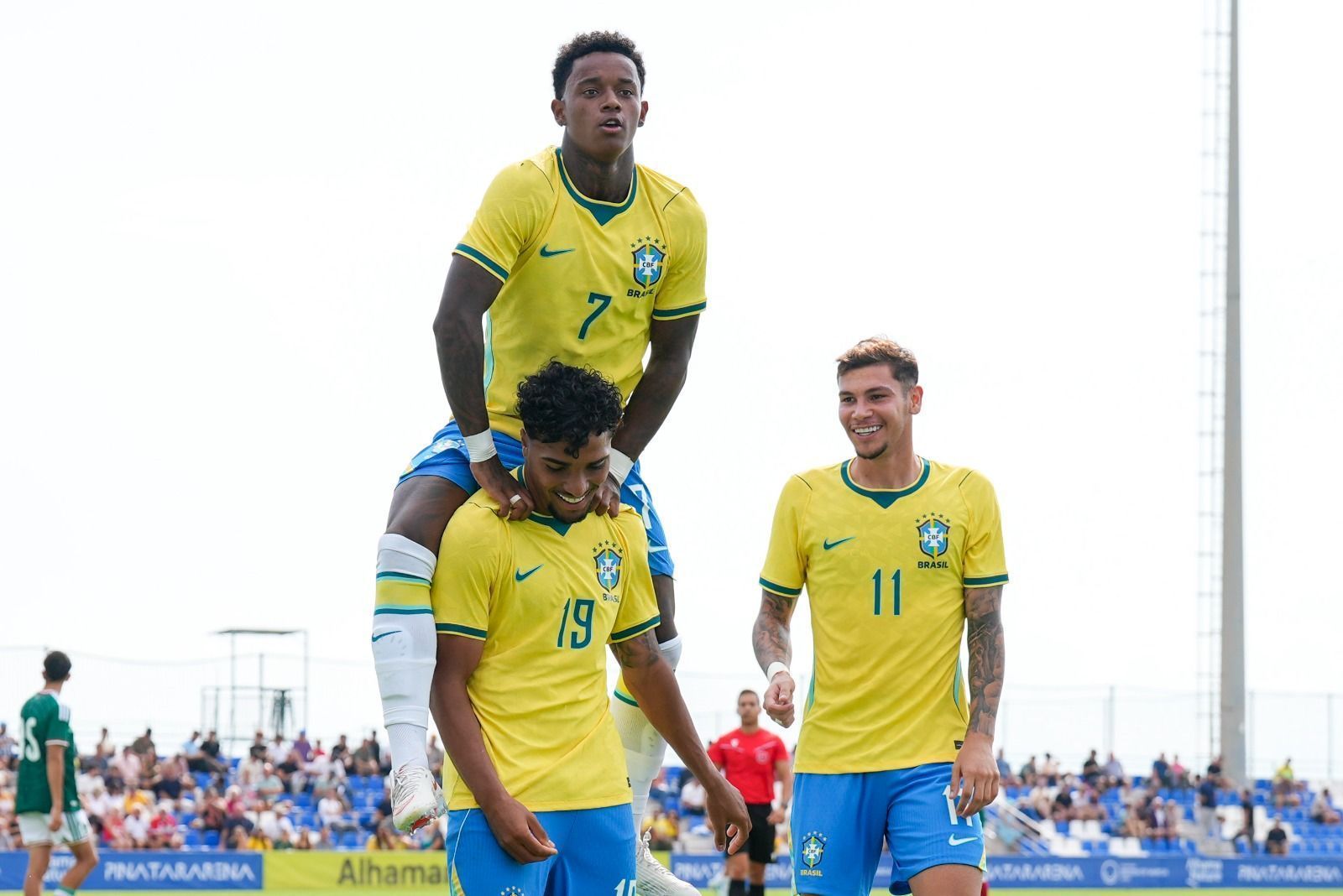 Com jogadores de Atlético e Cruzeiro, Seleção Sub-20 goleia México e fecha Data Fifa