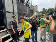 manifestação flavio bolsonaro em BH