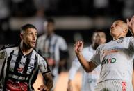 Athletic leva golaço, perde para Operário-PR e segue com risco de queda na Série B