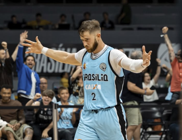 Todos os jogos deste sábado (24) pelo NBB