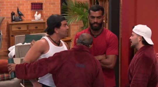 Briga entre Alfredo, Thaíde e Jottapê
