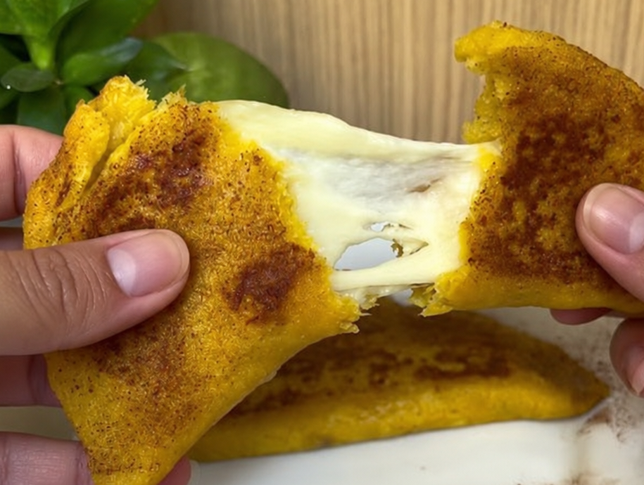 Empanada de banana-da-terra com queijo: veja como fazer a receita fácil