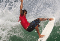 Morre Dadá Figueiredo, referência do surfe brasileiro