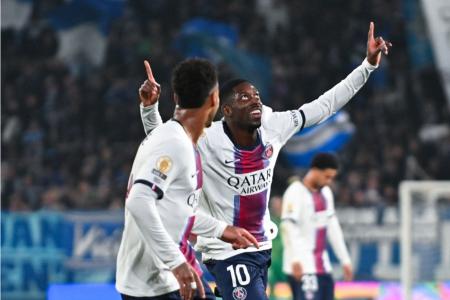 Dembelé celebra gol pelo PSG na Ligue 1