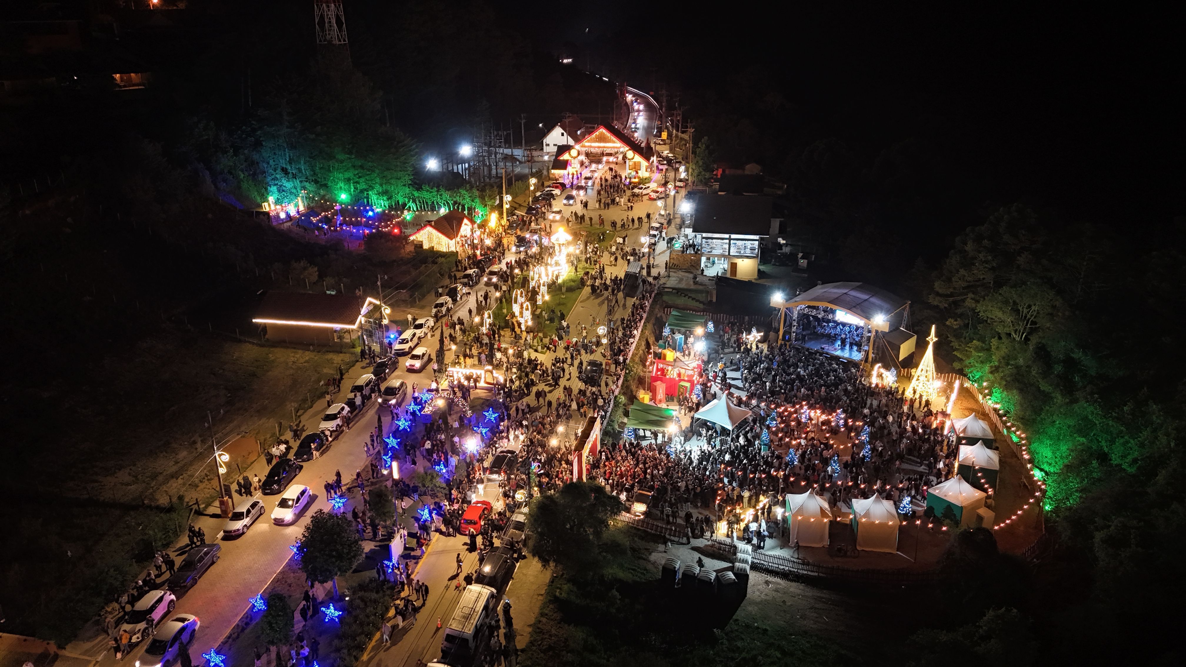 Monte Verde prepara 'Natal nas Montanhas' com atrações itinerantes e decoração até janeiro