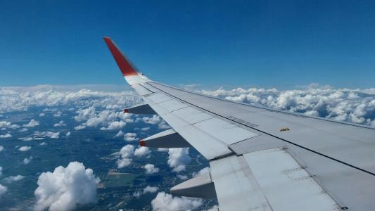 Voos dentro do Brasil podem durar de 30 minutos a 4h30, segundo levantamento do Ministério de Portos e Aeroportos
