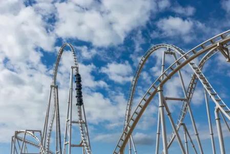 Montanha-russa Dreams terá 55 metros de altura e poderá atingir 120 km/h em cinco segundos • Divulgação