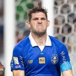 Kannemann lamenta erros do Grêmio em empate, mas mantém confiança na luta contra o Z4