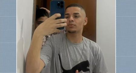 Gustavo Munis, de 20 anos, foi morto pela PM com 27 tiros