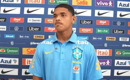Huguinho, do Botafogo, vive experiência na Seleção Sub-20