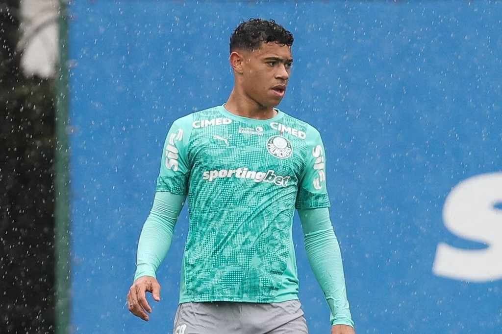 Promessa do Palmeiras, Luis Pacheco revela papel de Abel e relação com elenco