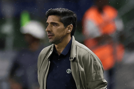 Abel Ferreira no clássico entre Palmeiras e Corinthians