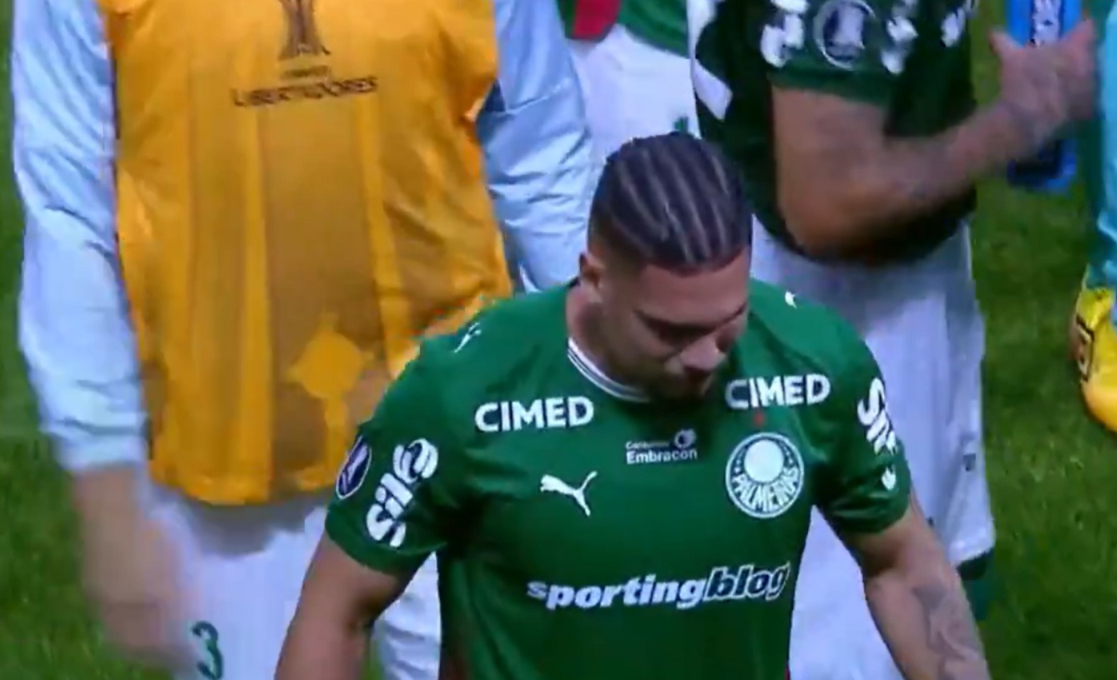 Palmeiras: Paulinho chora após pancada, preocupa, e Abel abre o jogo