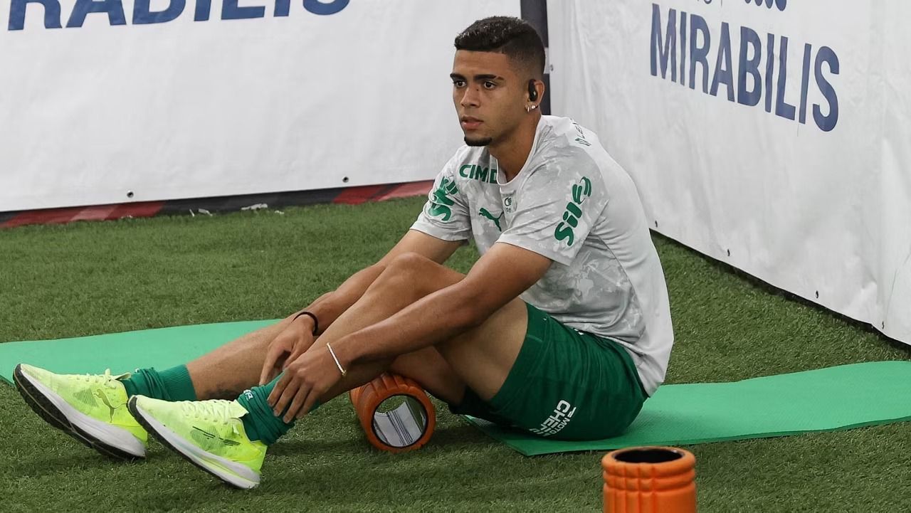 Lateral manda recado sobre empate do Palmeiras com Santos: 'Tem que valorizar'
