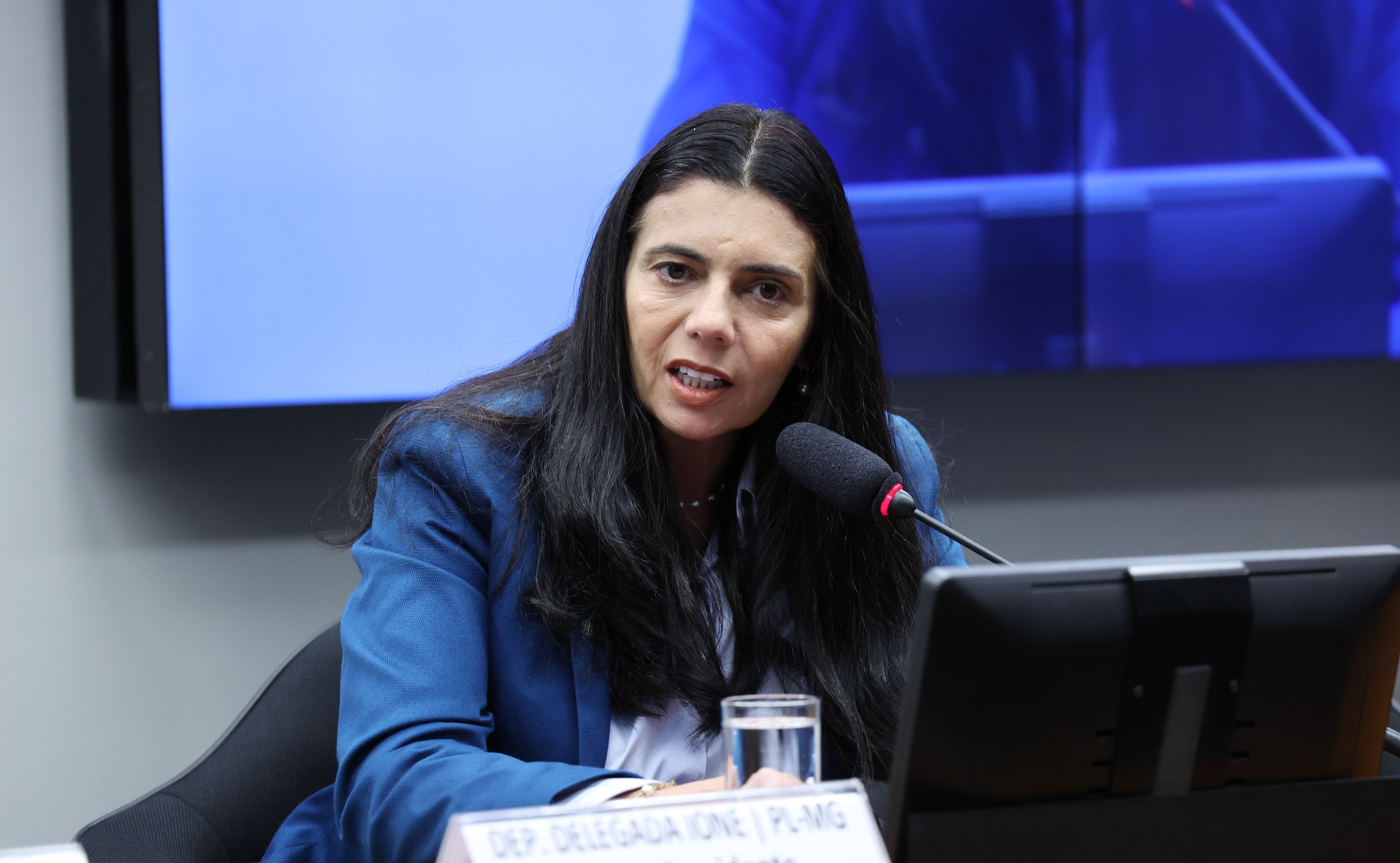Conheça Delegada Ione, do PL, reeleita deputada federal por Minas Gerais