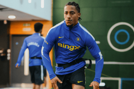 João Pedro sofre lesão no Chelsea e deve perder nova Data Fifa com a Seleção