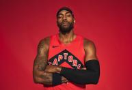 Astro da NBA, Kawhi Leonard se lesiona após dois jogos nos Raptors e manda recado