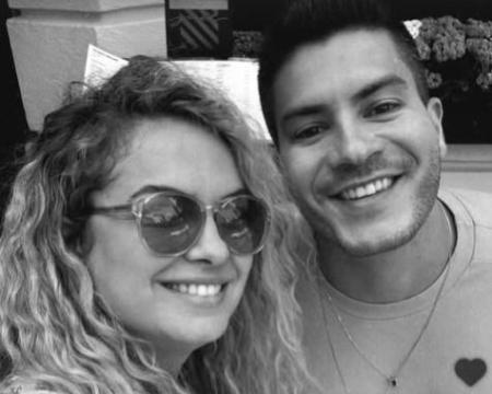 Lua e Arthur namoraram durante gravações de Rebelde • Reprodução/Redes Sociais