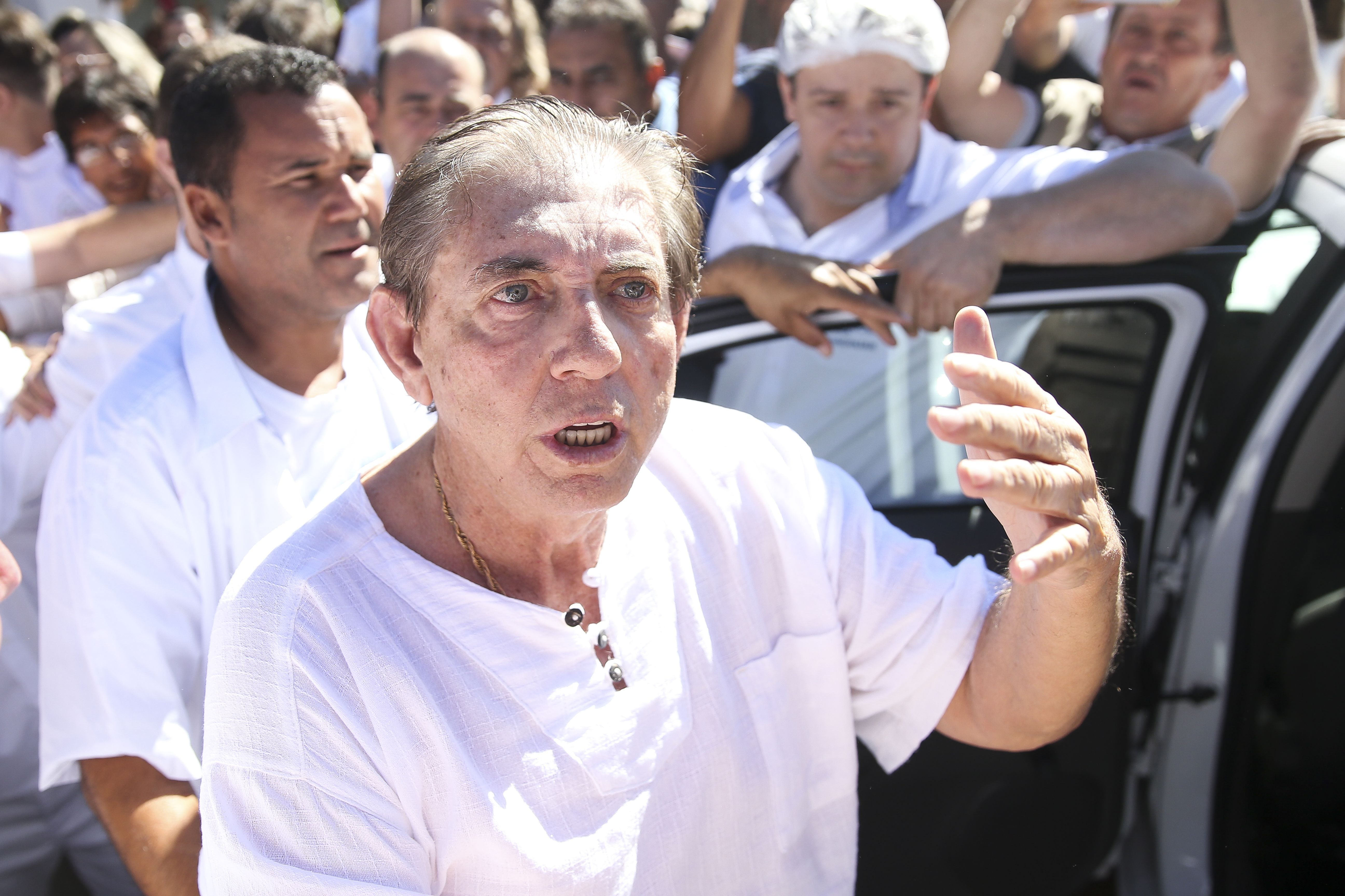 João de Deus e centro espírita são condenados a pagar R$ 20 milhões após abusos sexuais