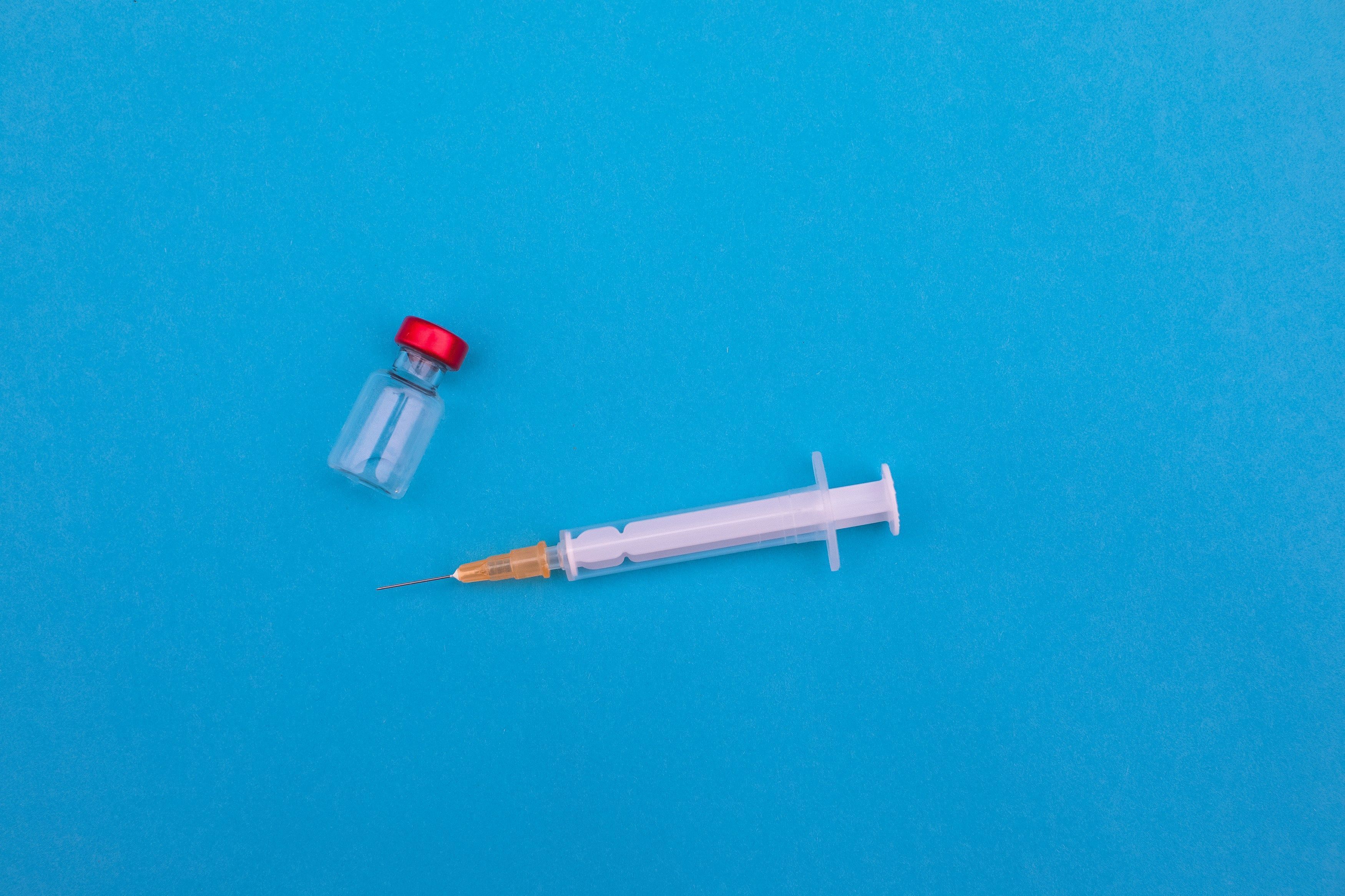 Anvisa proíbe canetas emagrecedoras com tirzepartida e retatrutida vendidas online