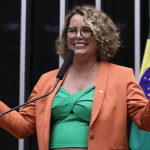 Conheça Nely Aquino, do Podemos, eleita deputada federal por Minas Gerais