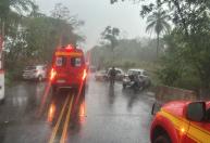 Batida entre dois carros deixa um homem morto em MG
