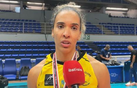 Sabrina, MVP do Campeonato Mineiro de Vôlei