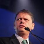 Após carta de Flávio, Tarcísio de Freitas defende respeito ao resultado das urnas