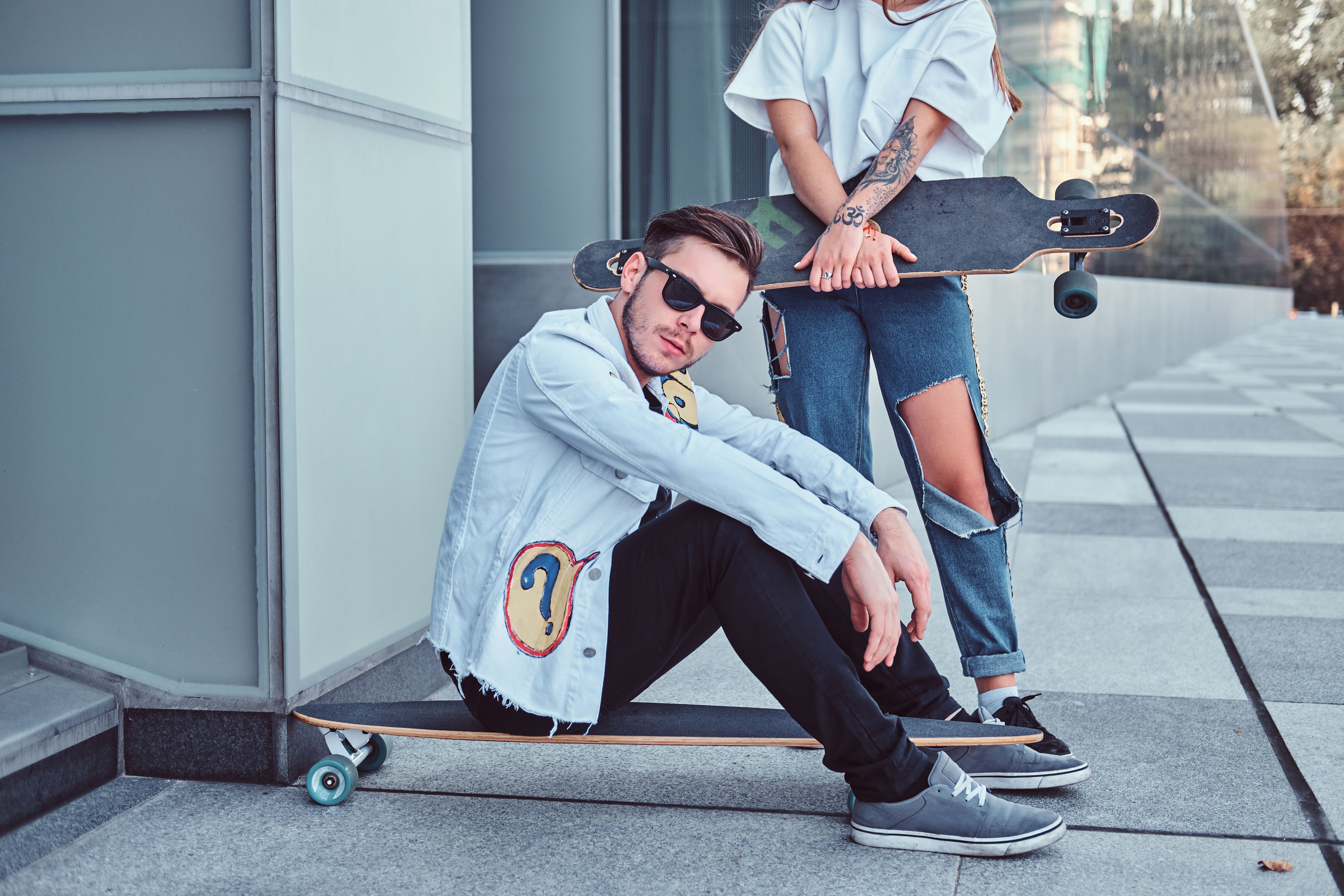 Moda masculina nas ruas une streetwear, conforto e identidade