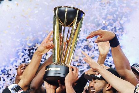 Troféu da NBA Cup • Divulgação/NBA