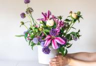 Truque de florista ajuda a manter flores cortadas bonitas por mais tempo