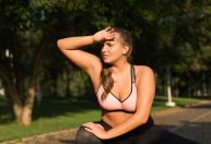 Dor na lateral da barriga durante exercícios tem explicação