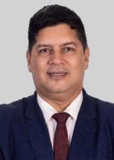 Dr. Junior Feitosa