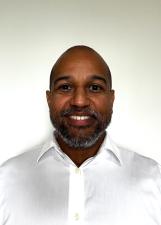 Prof. Stenio Soares